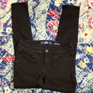 Hollister super skinny, low-rise black jeans